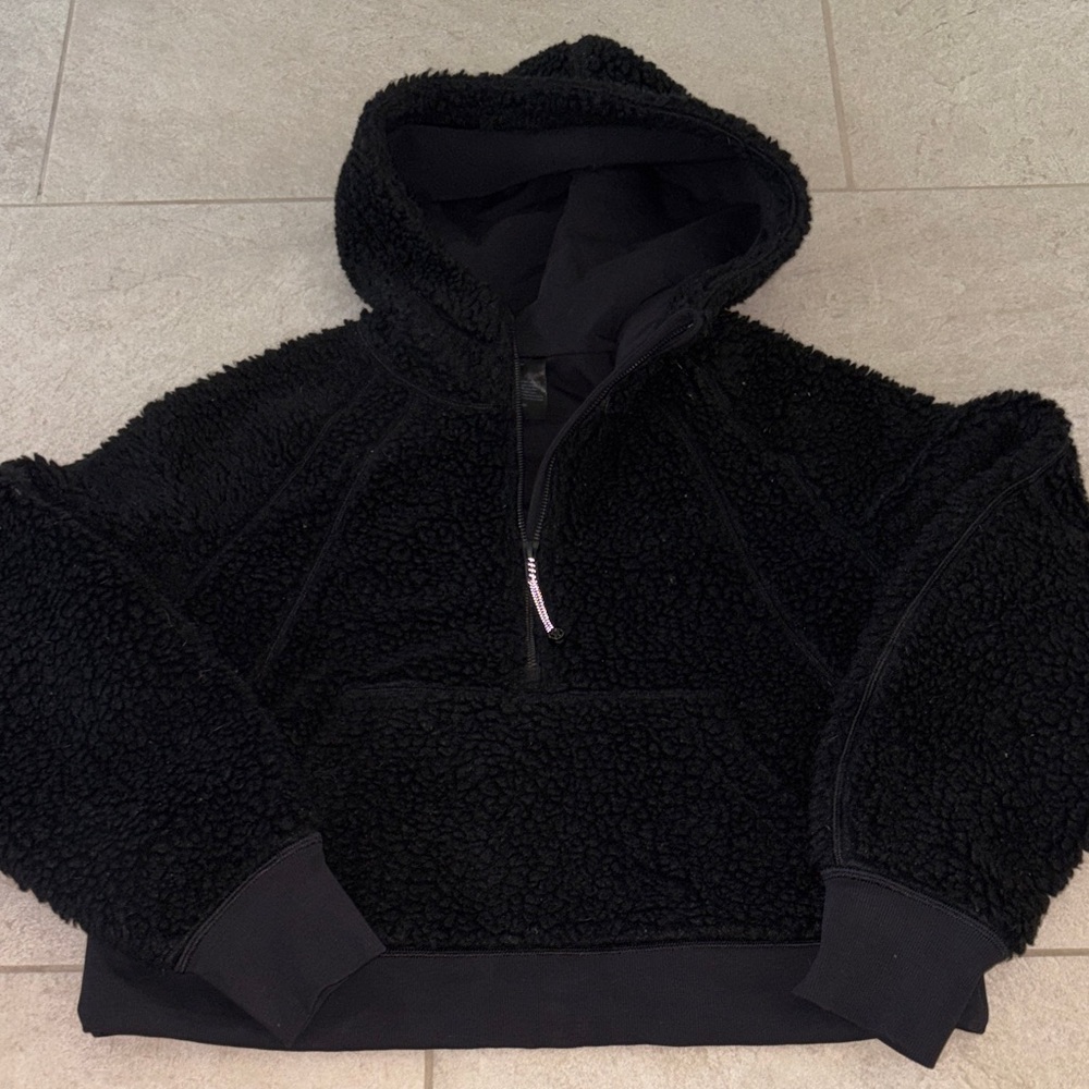 Lululemon oversized Black Sherpa Scuba 1/2 Zip